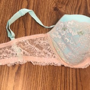 Victoria's Secret Intimates & Sleepwear - Women’s lace bra Victoria's Secret Intimates & Sleepwear - Women’s lace bra